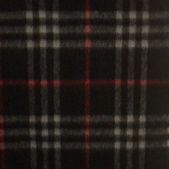 Burberry wool scarf - Picture 2 of 3